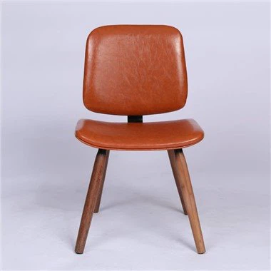 Τυπικό κόντρα πλακέ καρέκλας τραπεζαρίας